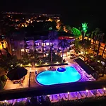 Panorama Plaza 3*