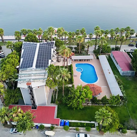 Hotel Panorama Plaza 3*