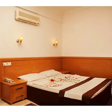 酒店 Panorama Plaza